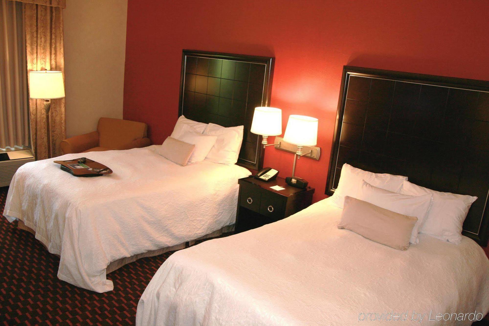 Hampton Inn Mount Pleasant Habitación foto
