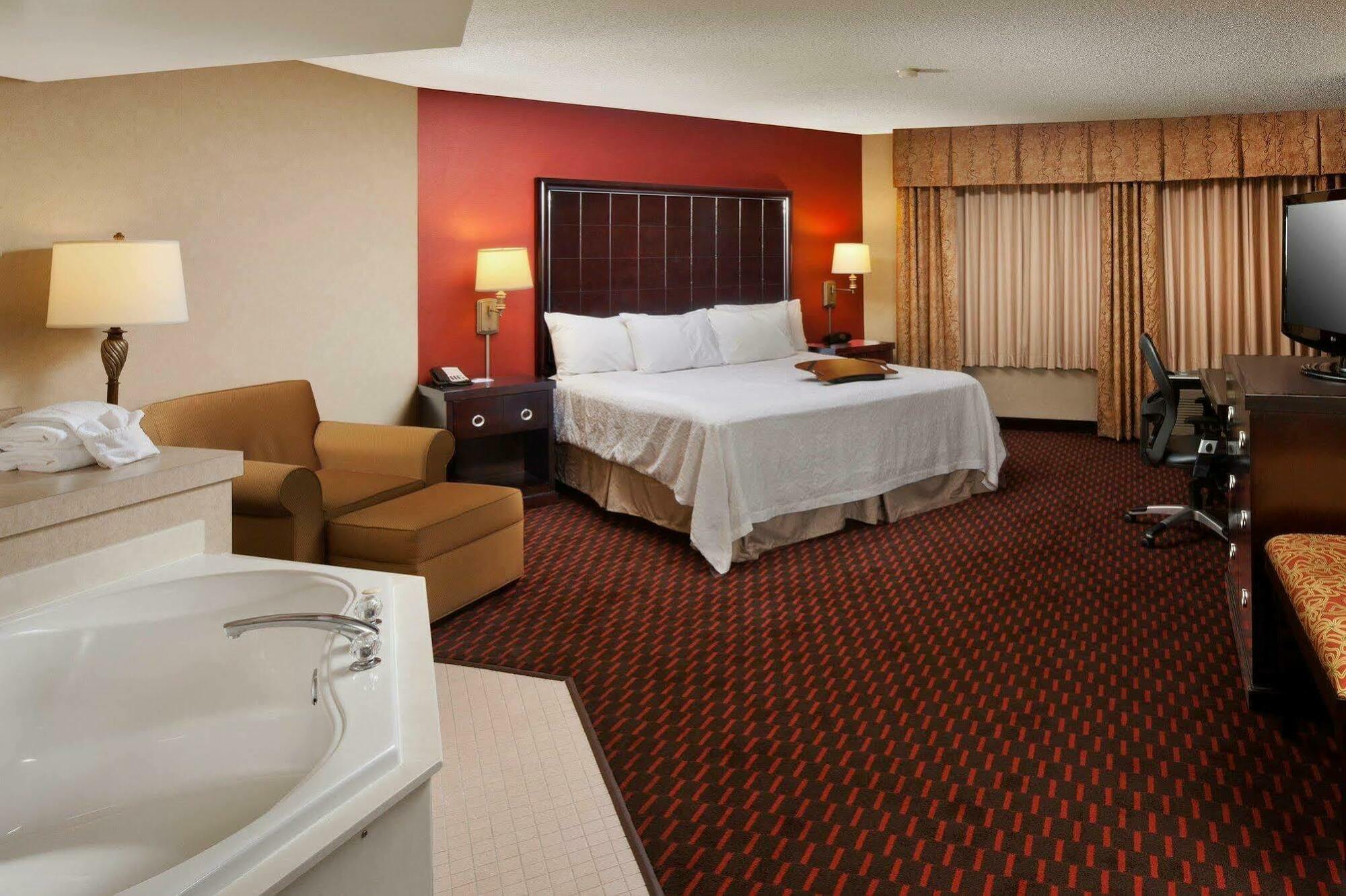 Hampton Inn Mount Pleasant Exterior foto